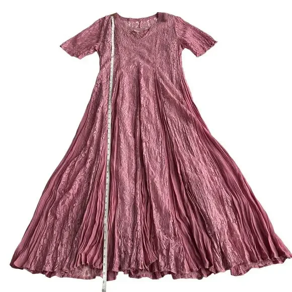 Together! VTG Lace Crinkle Rayon Overlay Layered Short Sleeve Rose Maxi Dress 10